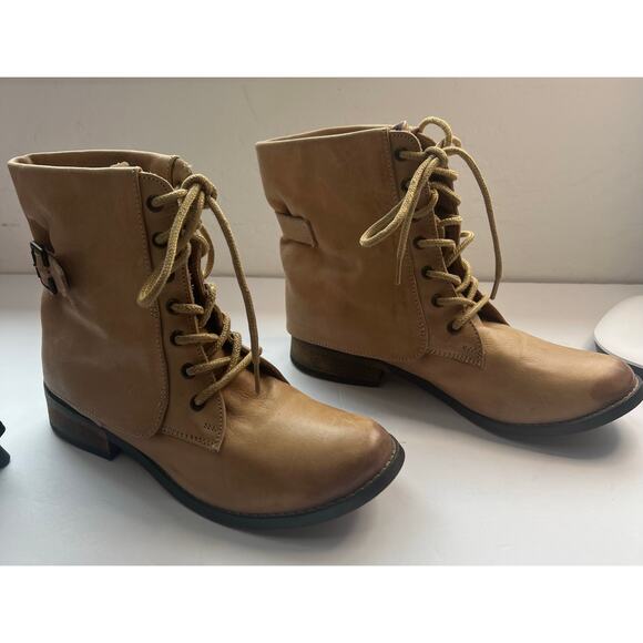 MIA Women's Sand Tan Leather Mid Calf Lace Up Low Heel Boots Made in India 7.5M - Picture 5 of 10